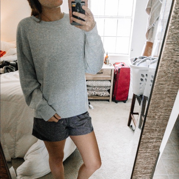 American Eagle Outfitters Sweaters - American Eagle Sweatshirt
